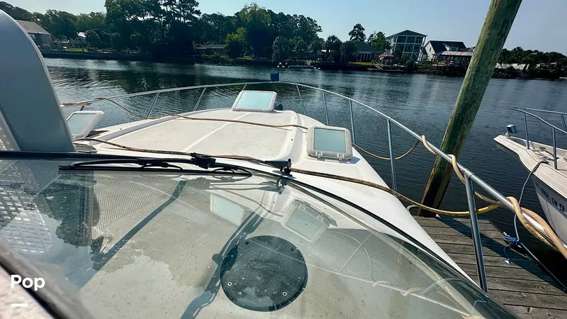 Slide: The Image of Bayliner 3055 Ciera 2002 - 16642768