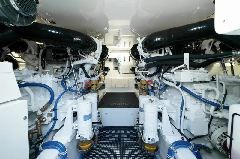 Slide: The Image of Hatteras 54 Convertible 2011 - 30