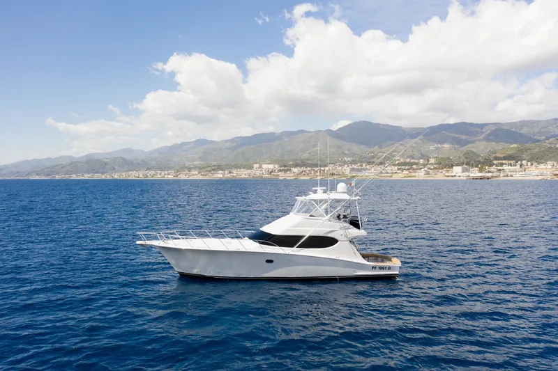 The Image of Hatteras 54 Convertible 2011 - undefined