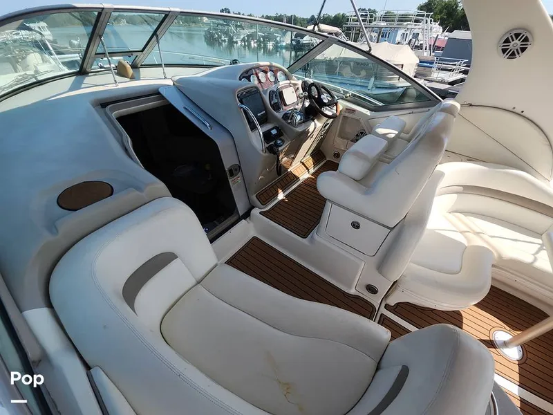 Slide: The Image of Sea Ray 320 Sundancer 2004 - 16707574