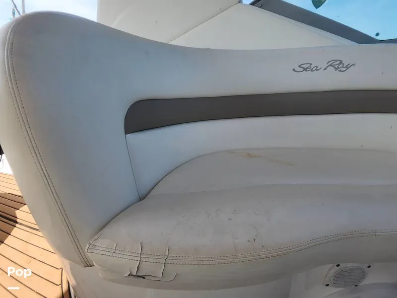 Slide: The Image of Sea Ray 320 Sundancer 2004 - 16707615