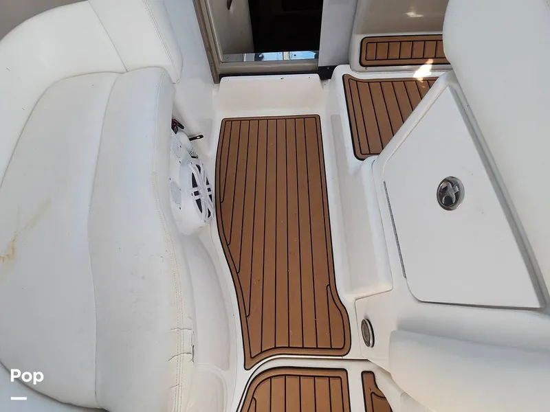 Slide: The Image of Sea Ray 320 Sundancer 2004 - 16707622