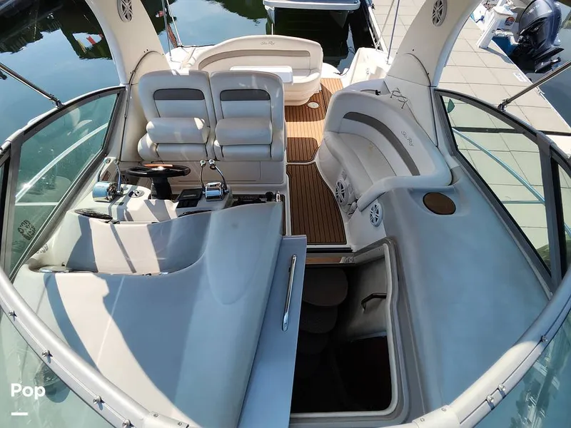 Slide: The Image of Sea Ray 320 Sundancer 2004 - 16707563