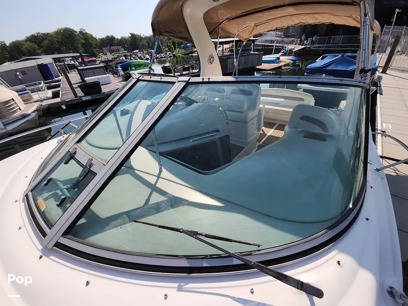 Slide: The Image of Sea Ray 320 Sundancer 2004 - 16707561