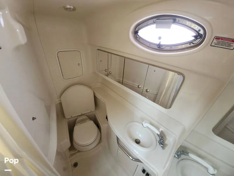 Slide: The Image of Sea Ray 320 Sundancer 2004 - 16707661