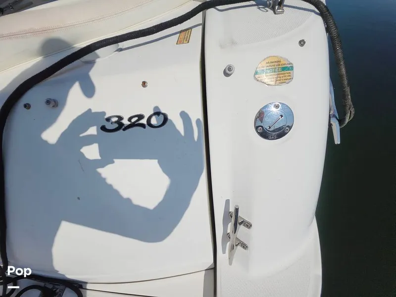 Slide: The Image of Sea Ray 320 Sundancer 2004 - 16707589