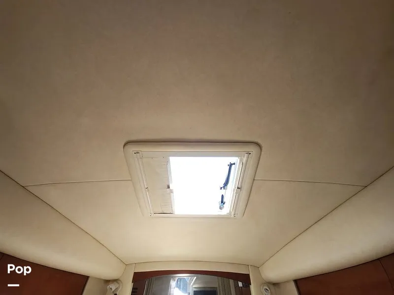 Slide: The Image of Sea Ray 320 Sundancer 2004 - 16707684