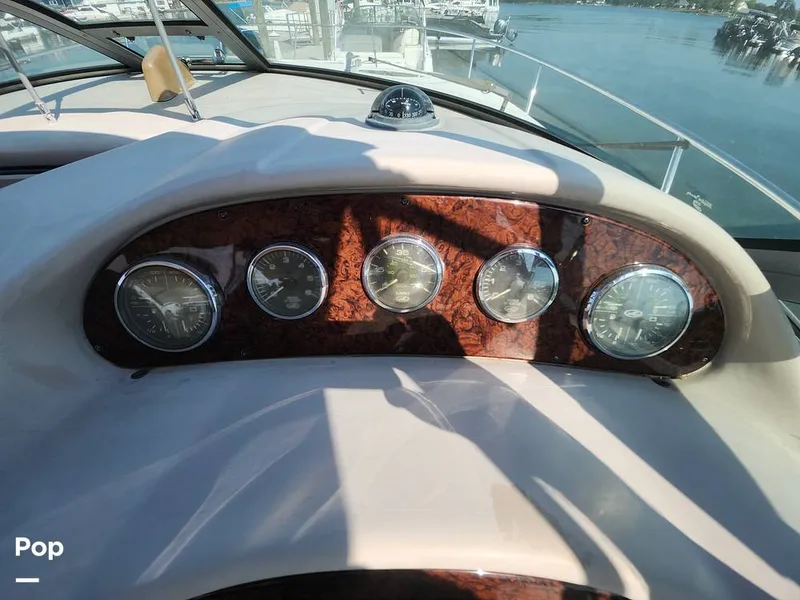 Slide: The Image of Sea Ray 320 Sundancer 2004 - 16707644