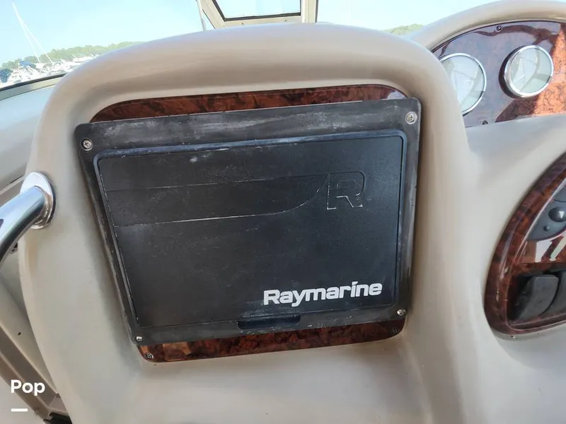 Slide: The Image of Sea Ray 320 Sundancer 2004 - 16707632