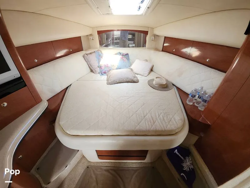 Slide: The Image of Sea Ray 320 Sundancer 2004 - 16707677