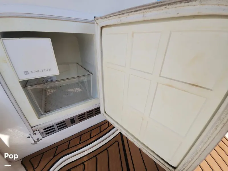 Slide: The Image of Sea Ray 320 Sundancer 2004 - 16707601