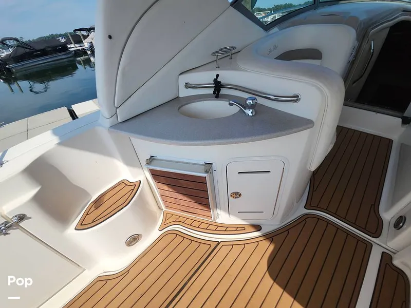 Slide: The Image of Sea Ray 320 Sundancer 2004 - 16707598