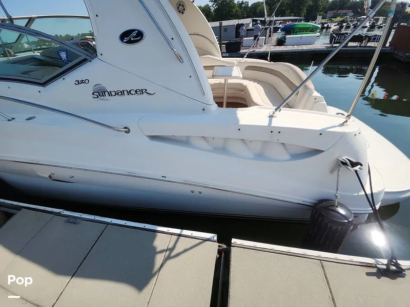 Slide: The Image of Sea Ray 320 Sundancer 2004 - 16707572