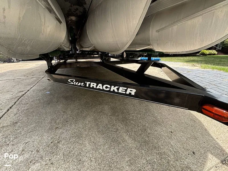 Slide: The Image of Sun Tracker 24 DXL fishing barge XP3 2015 - 16682681