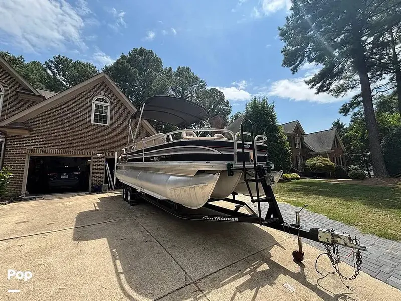 Slide: The Image of Sun Tracker 24 DXL fishing barge XP3 2015 - 16688885