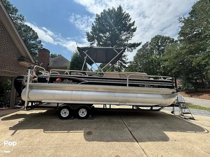 Slide: The Image of Sun Tracker 24 DXL fishing barge XP3 2015 - 16688883