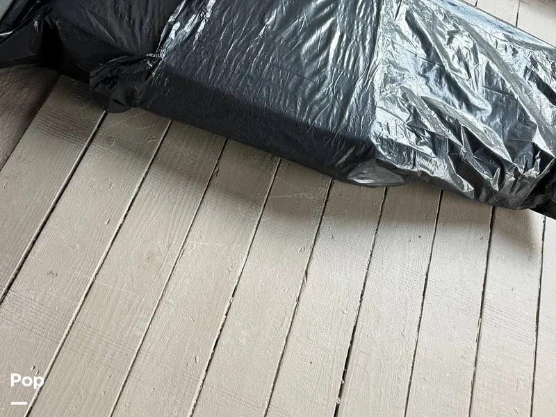 Slide: The Image of Cover - Full Boat - 16657795