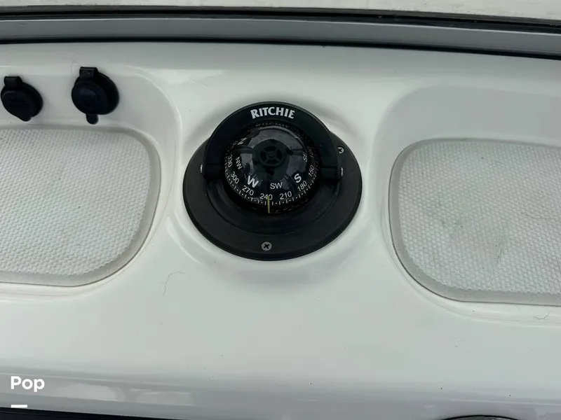 Slide: The Image of Robalo 226 Cayman 2019 - 16658105