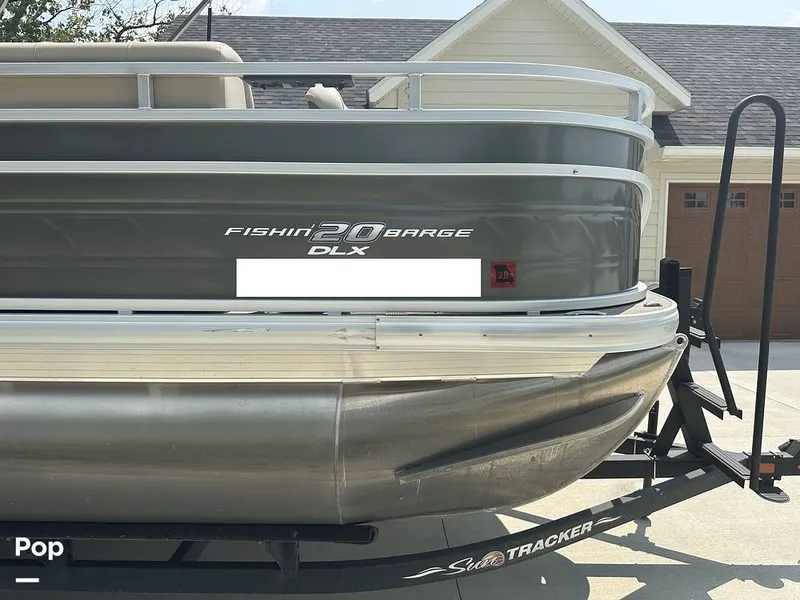 Slide: The Image of Tracker Fishin' 20 Barge DLX 2025 - 16629660