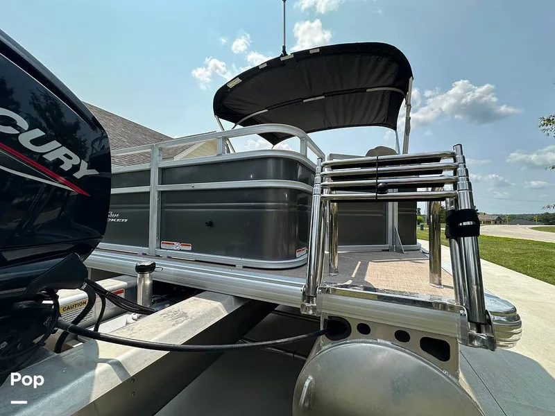 Slide: The Image of Tracker Fishin' 20 Barge DLX 2025 - 16629652