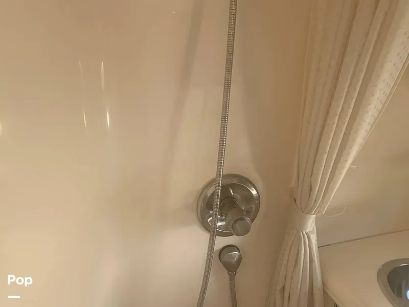 Slide: The Image of Shower - 16670005