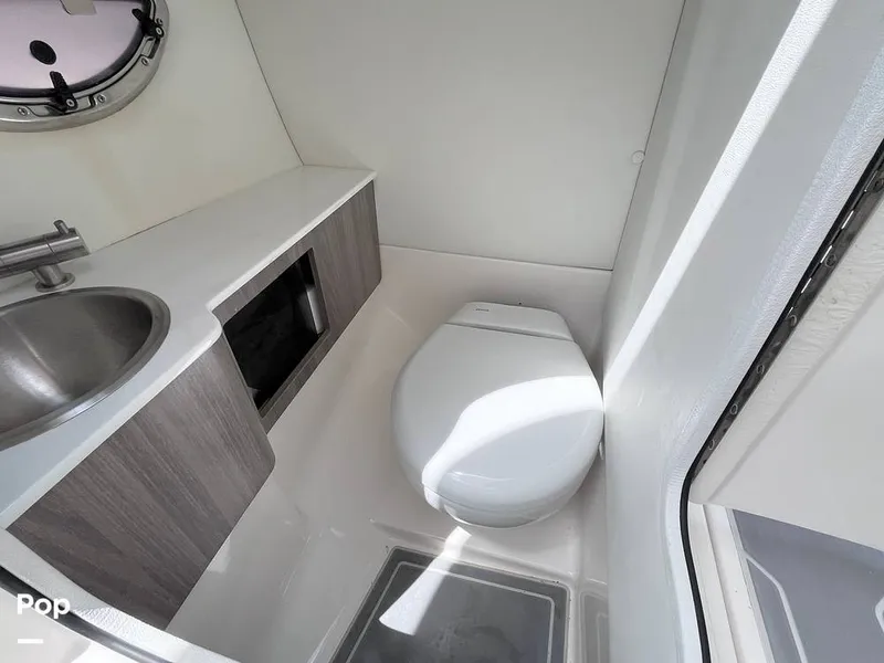 Slide: The Image of Toilet - 16722765