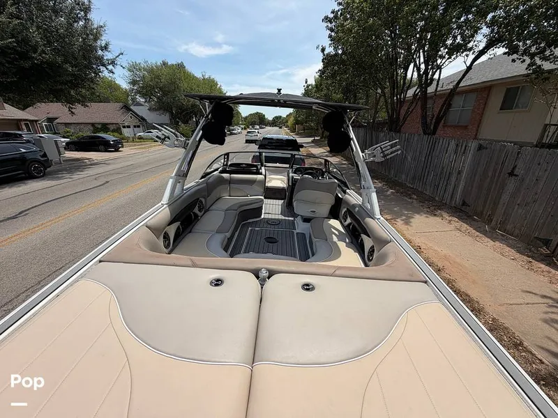 Slide: The Image of Malibu 23 LSV Wakesetter 2013 - 16685792