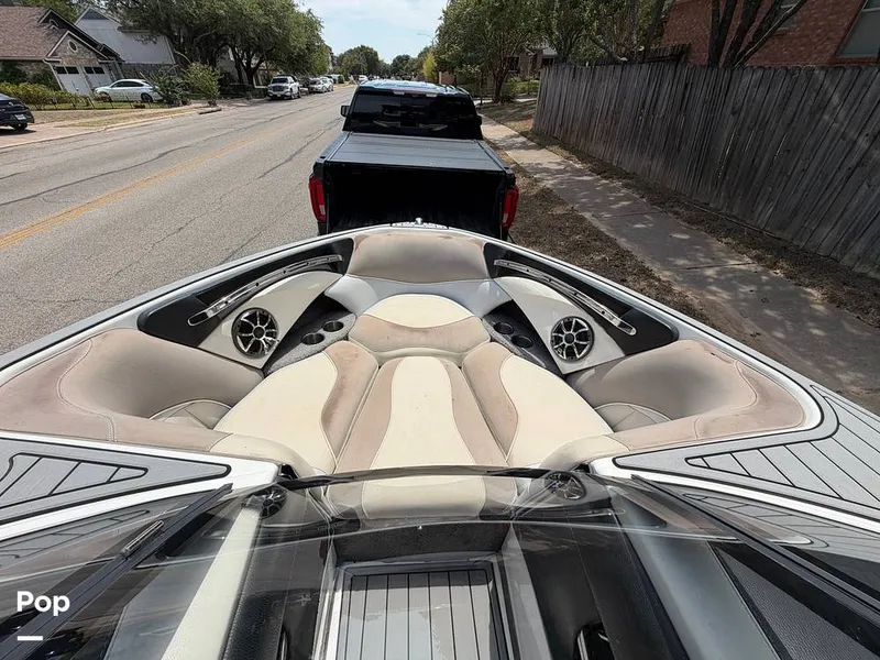 Slide: The Image of Malibu 23 LSV Wakesetter 2013 - 16685821