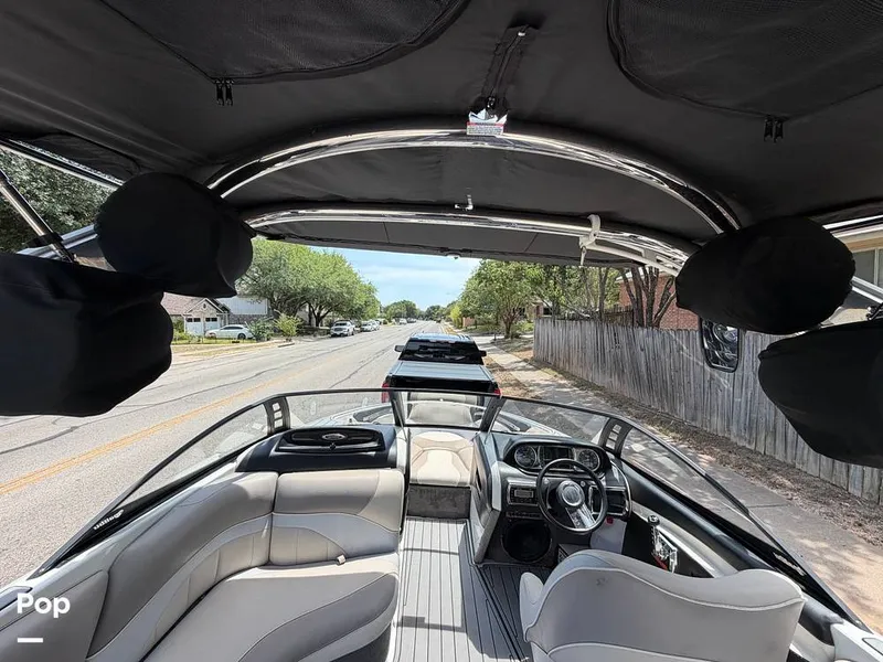 Slide: The Image of Malibu 23 LSV Wakesetter 2013 - 16685794