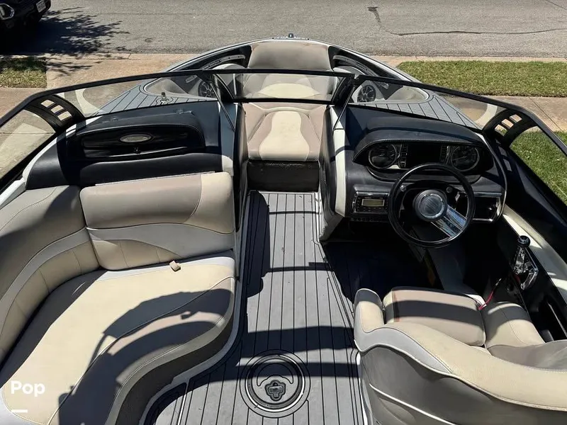 Slide: The Image of Malibu 23 LSV Wakesetter 2013 - 16652359