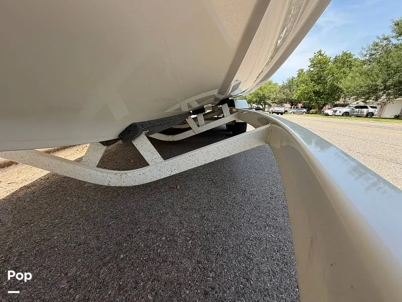 Slide: The Image of Malibu 23 LSV Wakesetter 2013 - 16685757