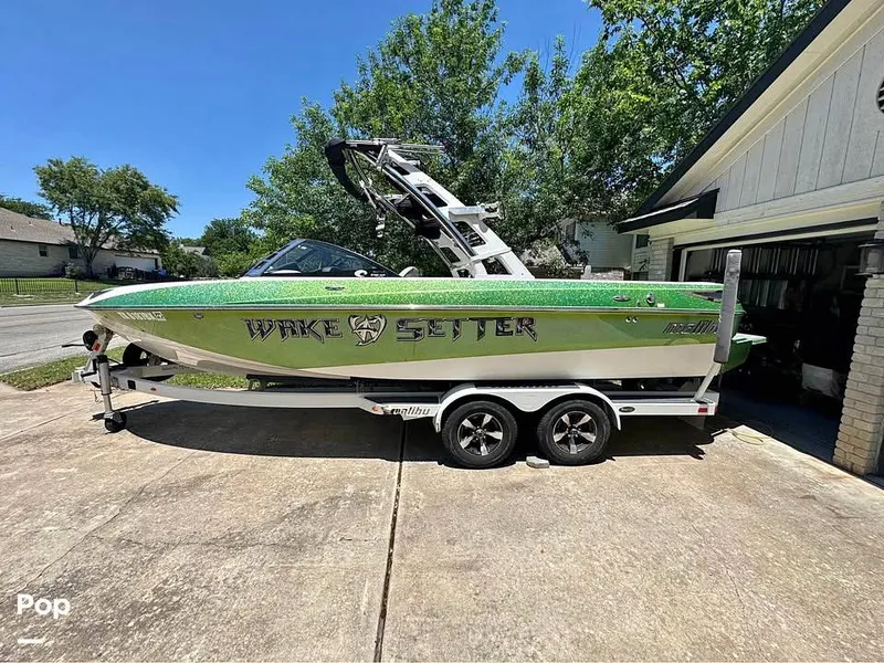 The Image of Malibu 23 LSV Wakesetter 2013 - 16652364