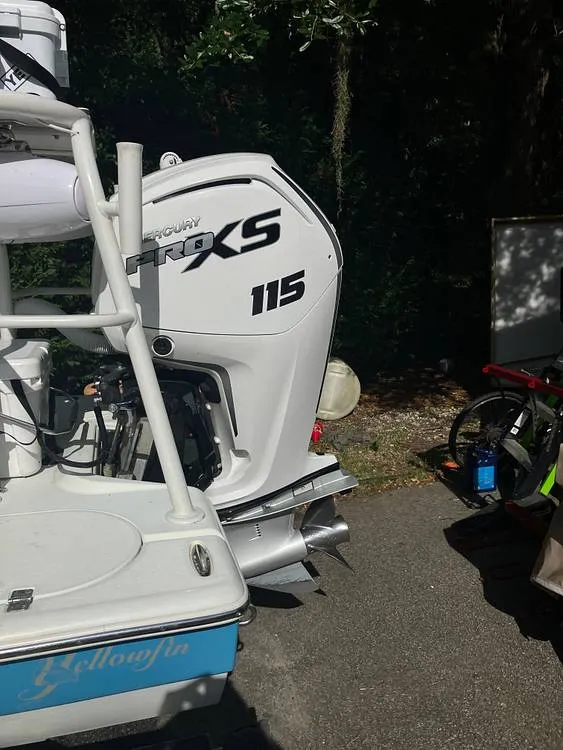 Slide: The Image of Yellowfin 17 Skiff 2008 - 16636130