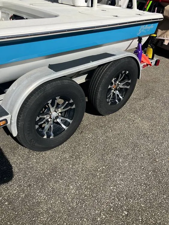 Slide: The Image of Yellowfin 17 Skiff 2008 - 16636141