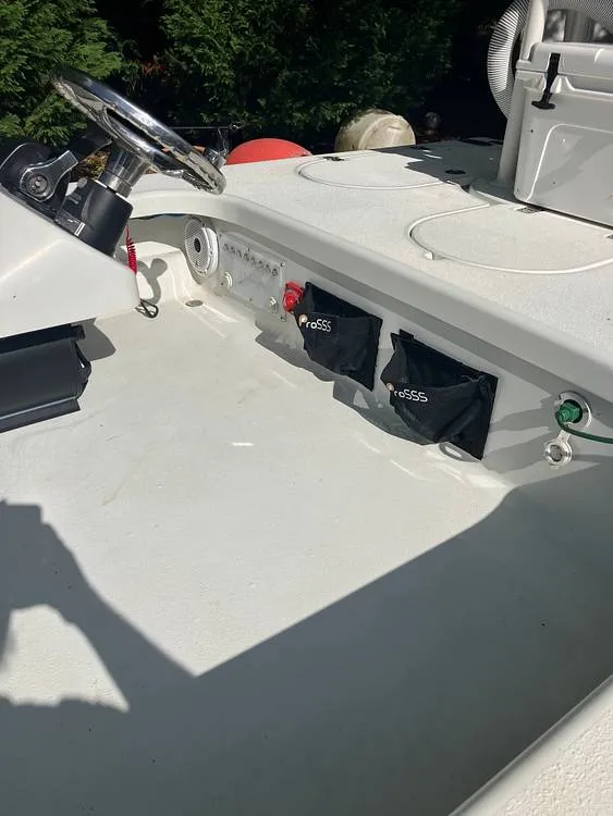 Slide: The Image of Yellowfin 17 Skiff 2008 - 16636129