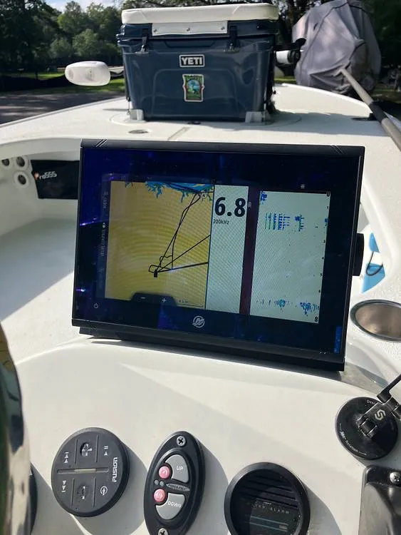 Slide: The Image of Yellowfin 17 Skiff 2008 - 16636135