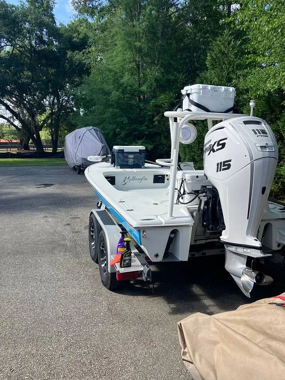 Slide: The Image of Yellowfin 17 Skiff 2008 - 16636143