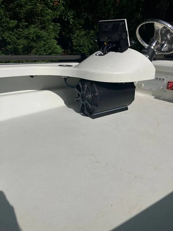 Slide: The Image of Yellowfin 17 Skiff 2008 - 16636142