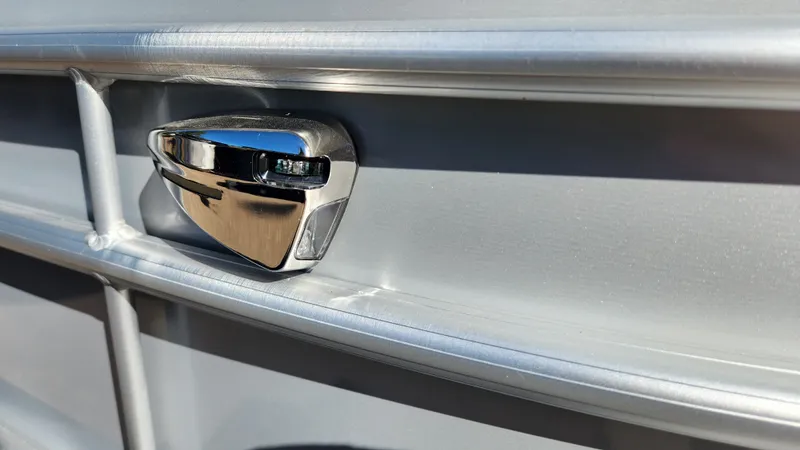 Slide: The Image of Sylvan MIRAGE 8522 2025 - 6