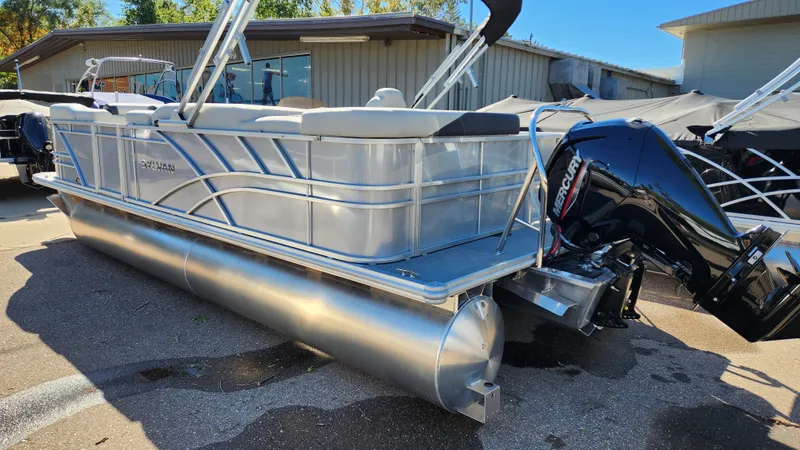 Slide: The Image of Sylvan MIRAGE 8522 2025 - 7