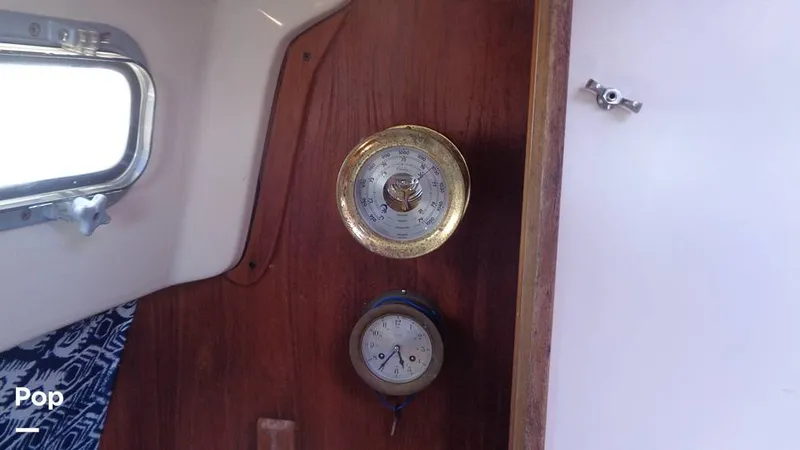 Slide: The Image of Pearson 32 1980 - 16652960