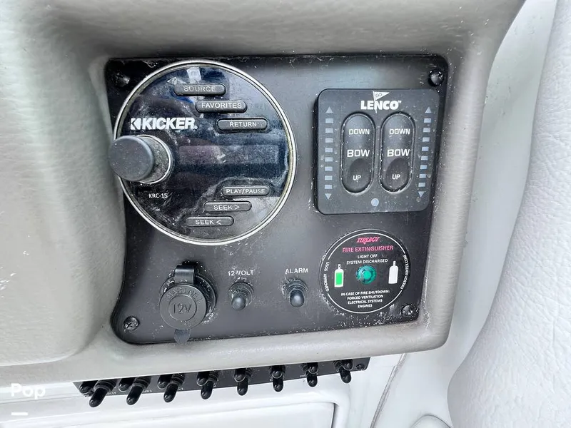 Slide: The Image of Crownline Boats 286 SC 2020 - 16643566