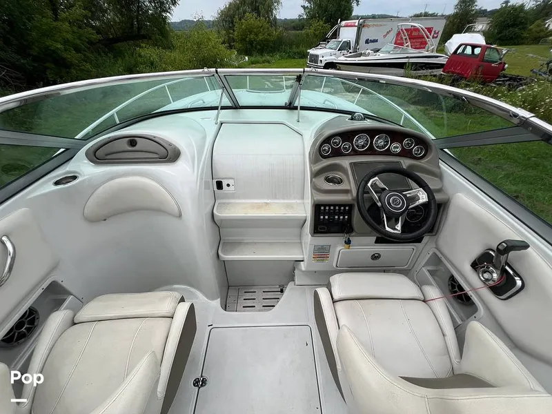 Slide: The Image of Crownline Boats 286 SC 2020 - 16643585