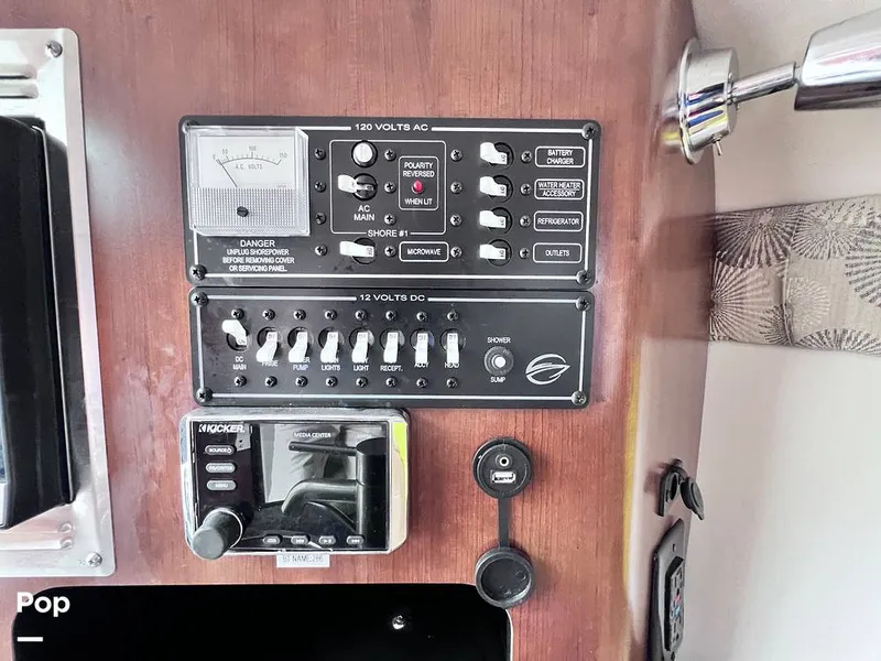 Slide: The Image of Crownline Boats 286 SC 2020 - 16643573