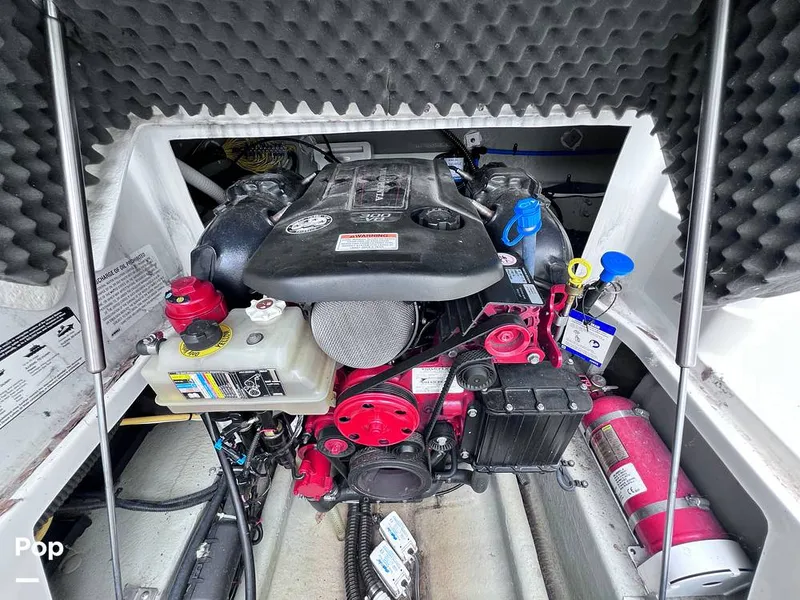 Slide: The Image of Crownline Boats 286 SC 2020 - 16643552