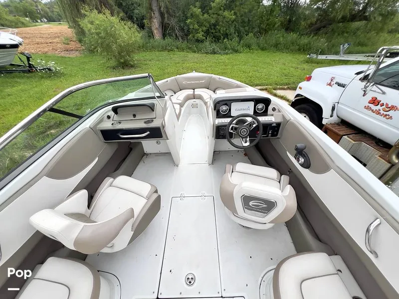 Slide: The Image of Crownline Boats 240 SS 2022 - 16643093