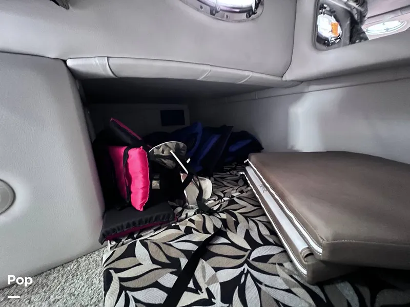 Slide: The Image of Crownline Boats 264 CR 2022 - 16643726