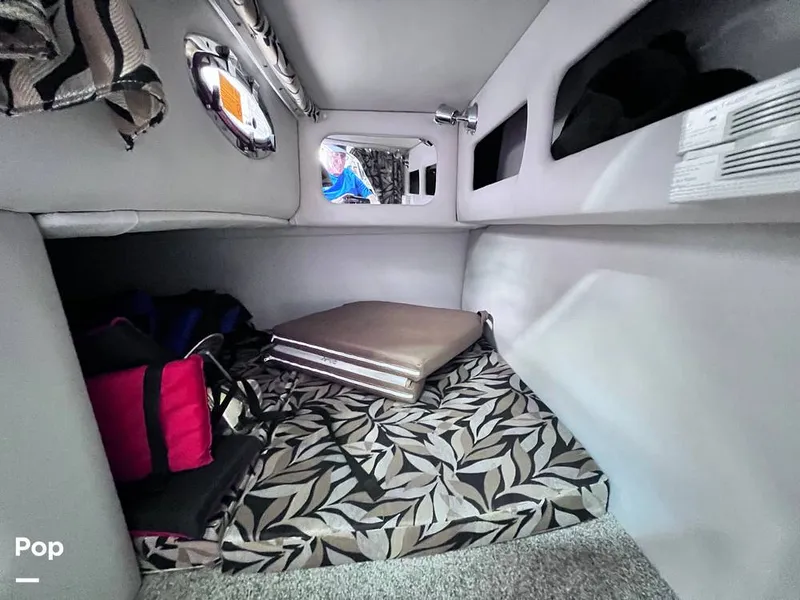 Slide: The Image of Crownline Boats 264 CR 2022 - 16643728