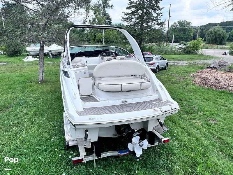Slide: The Image of Crownline Boats 264 CR 2022 - 16643672