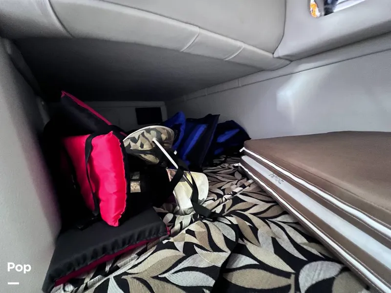 Slide: The Image of Crownline Boats 264 CR 2022 - 16643725